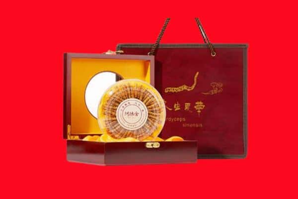收购资讯:吉州区回收冬虫夏草是按克吗